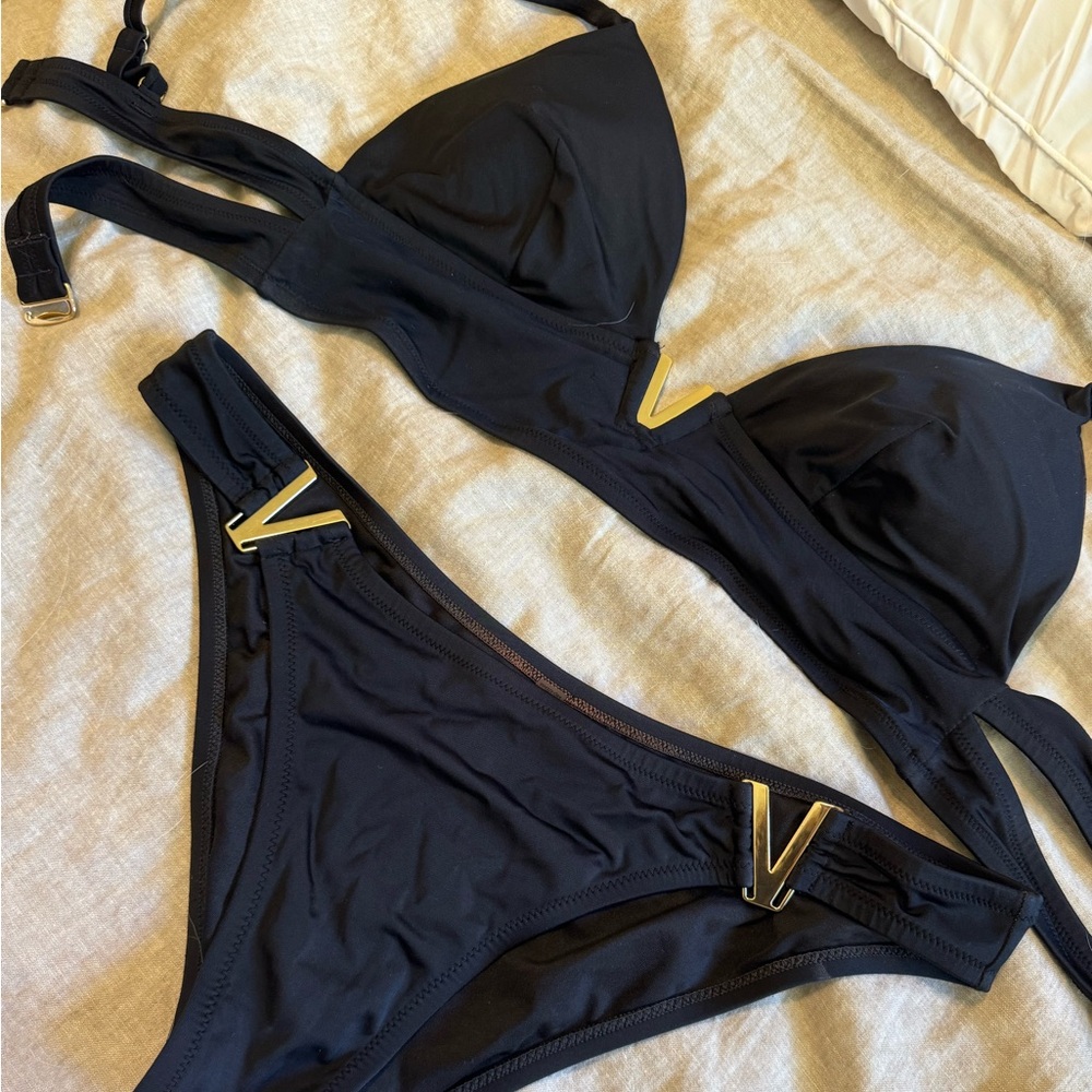 Victoria’s Secret Black & Gold Bikini